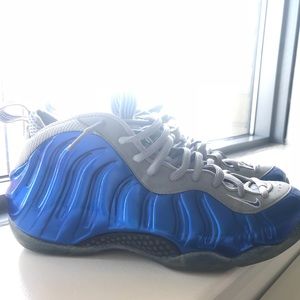 Nike air Foamposite one size 10 no box